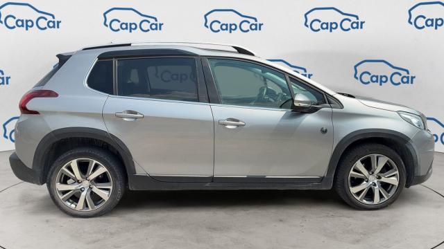 Peugeot 2008 image 8
