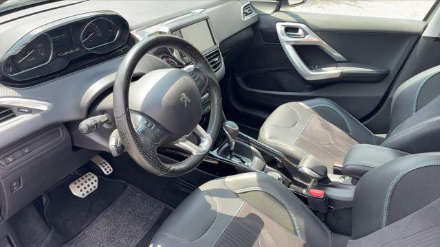 Peugeot 2008 image 4