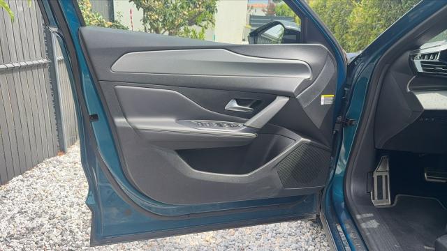Peugeot 408 image 8