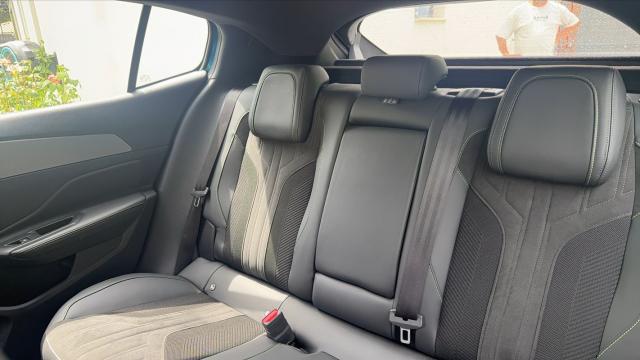 Peugeot 408 image 5