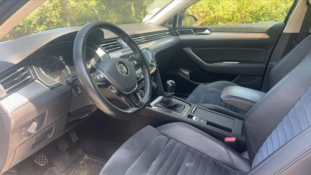 Volkswagen Passat image 5