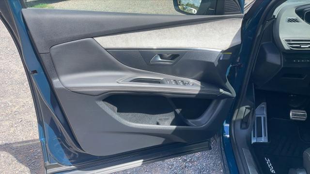 Peugeot 3008 image 9
