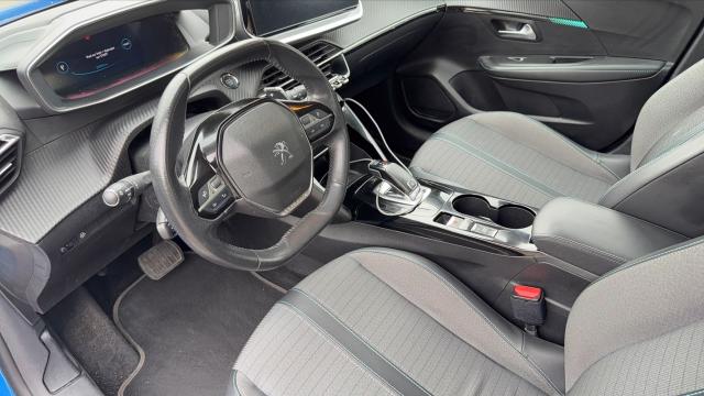 Peugeot 208 image 4
