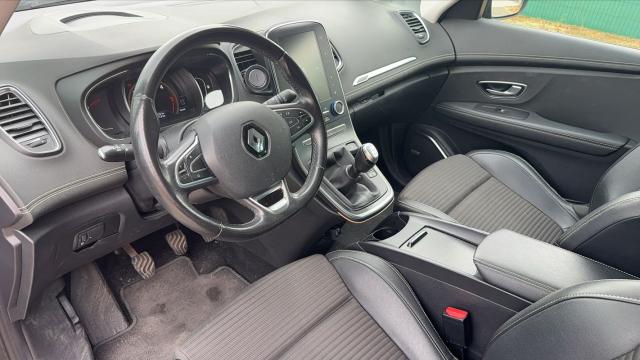 Renault Grand Scénic image 7