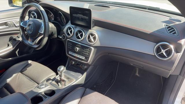 Mercedes Benz Cla Shooting Brake image 7