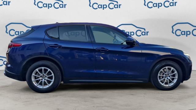 Alfa Romeo Stelvio image 7