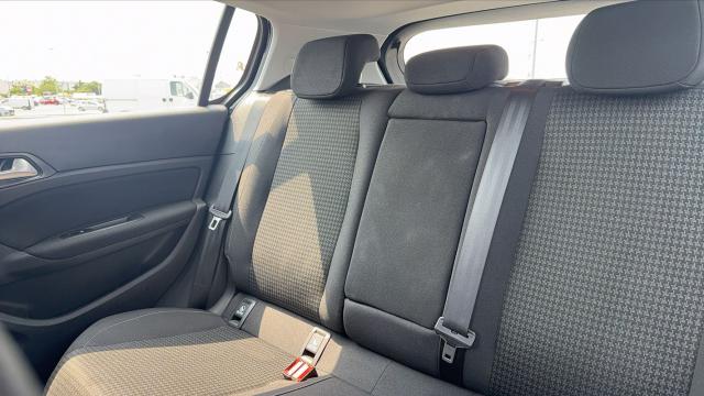 Peugeot 308 image 9
