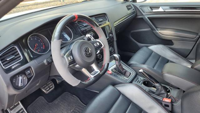 Volkswagen Golf image 2