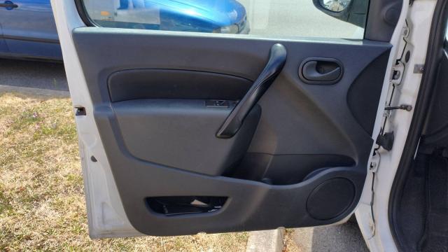Renault Kangoo image 9