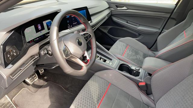 Volkswagen Golf image 3