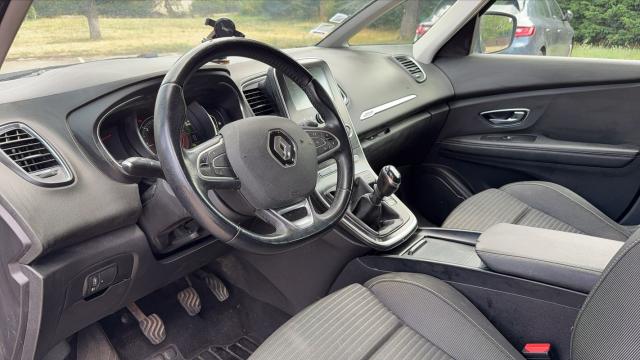 Renault Scénic image 3