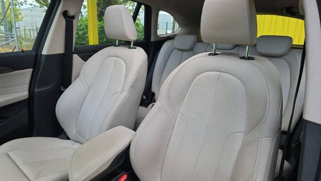 Bmw X1 image 9