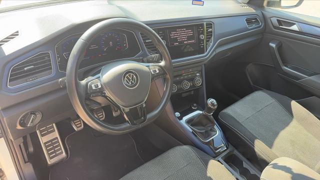 Volkswagen T-Roc image 4