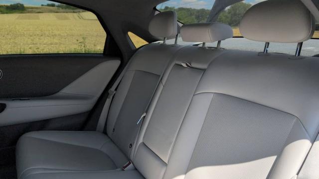 Hyundai Ioniq 6 image 6