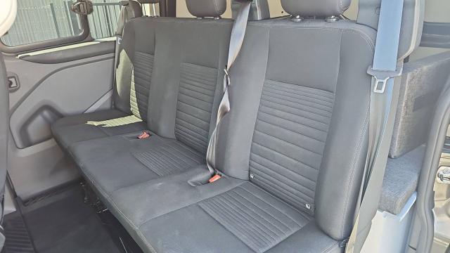 Ford Transit Custom Fourgon image 1