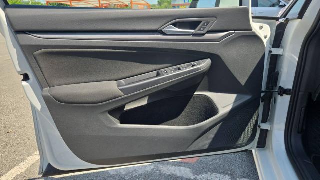 Volkswagen Golf image 4