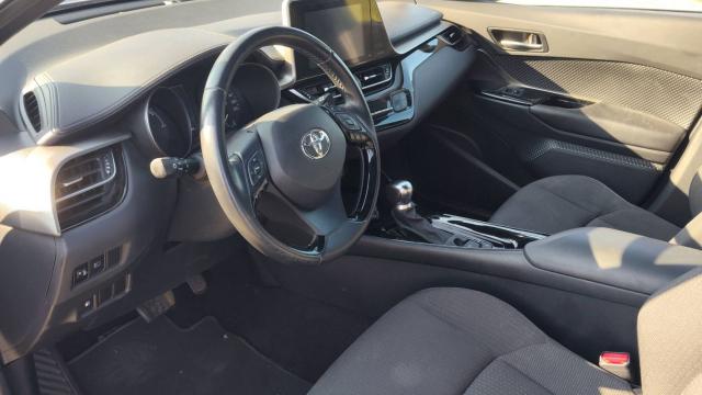 Toyota C-Hr image 5
