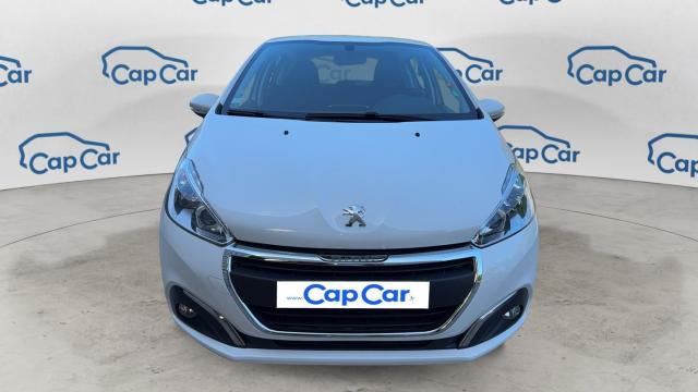 Peugeot 208 image 8