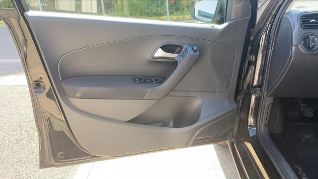 Volkswagen Polo image 4