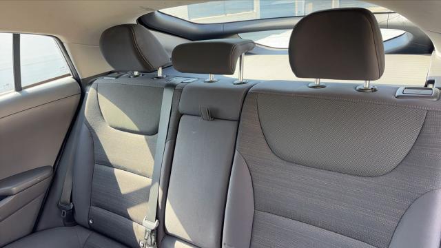 Hyundai Ioniq image 2