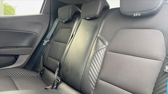 Renault Clio image 7
