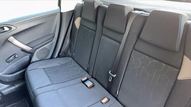 Peugeot 2008 image 5