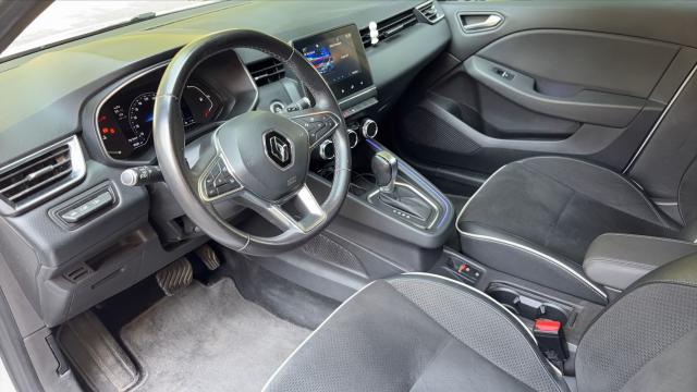 Renault Clio image 2