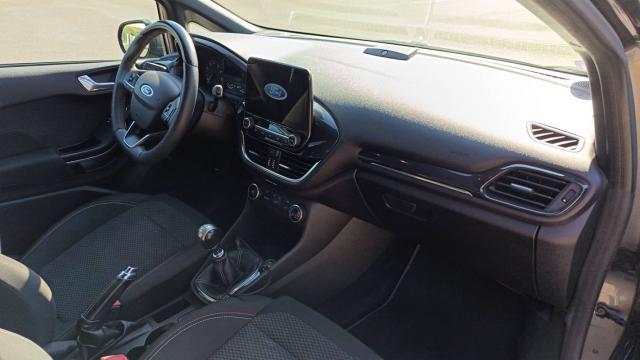 Ford Fiesta image 4