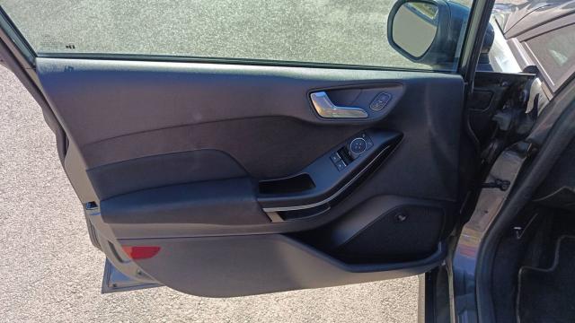 Ford Fiesta image 5