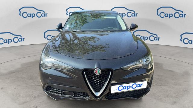 Alfa Romeo Stelvio image 9