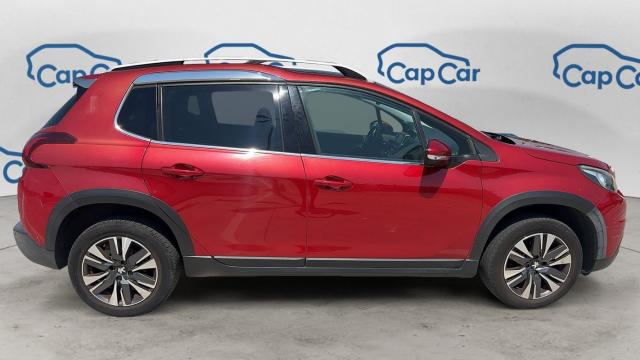 Peugeot 2008 image 2