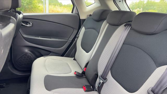 Renault Captur image 8