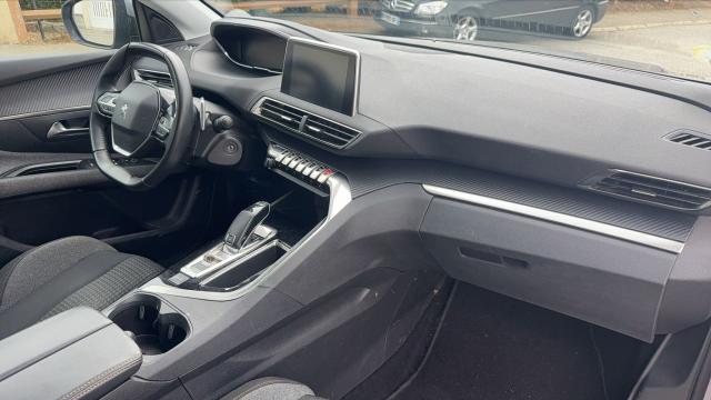 Peugeot 5008 image 4