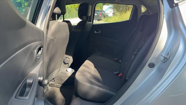 Renault Clio image 9