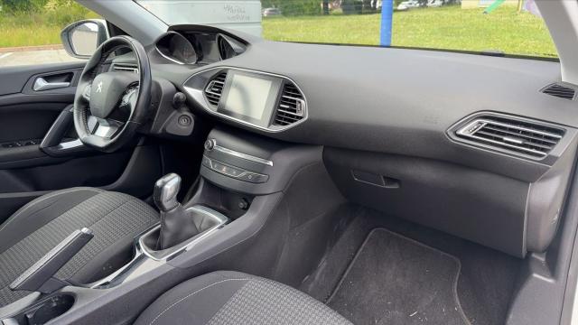Peugeot 308 image 5