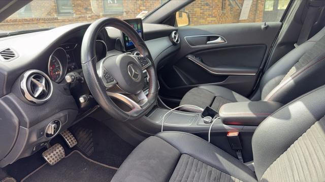 Mercedes Benz Classe Gla image 1