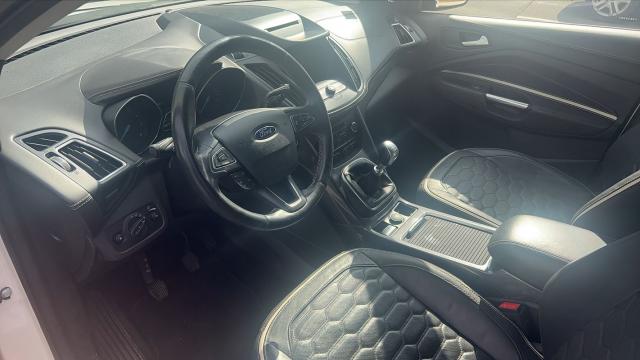 Ford Kuga image 7