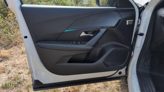 Peugeot 2008 image 4