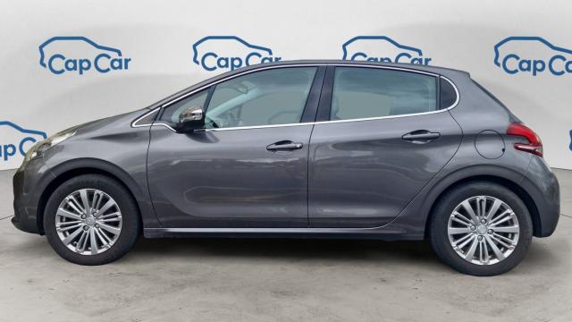 Peugeot 208 image 8