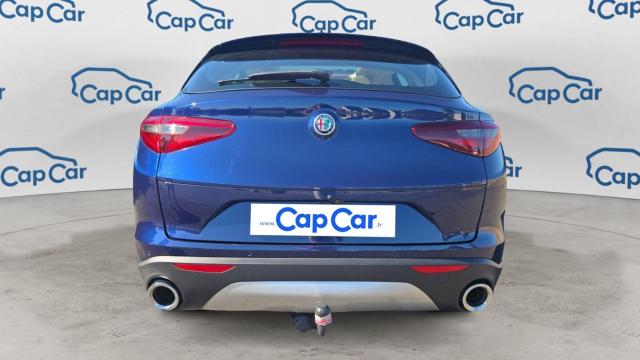 Alfa Romeo Stelvio image 4
