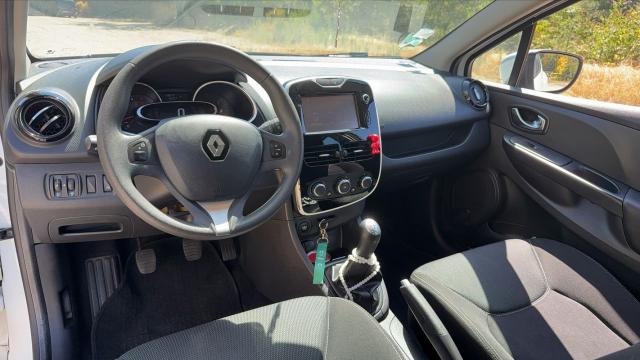 Renault Clio image 6