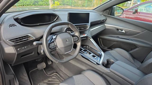 Peugeot 5008 image 6
