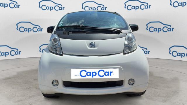 Peugeot Ion image 2