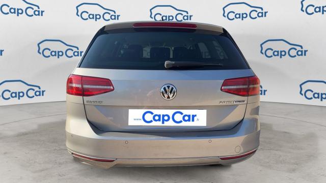 Volkswagen Passat image 5