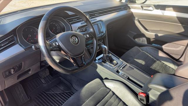 Volkswagen Passat image 6