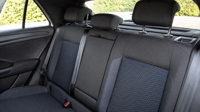 Volkswagen T-Roc image 6