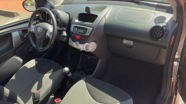 Toyota Aygo image 5