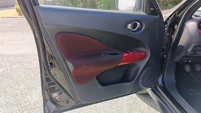 Nissan Juke image 5