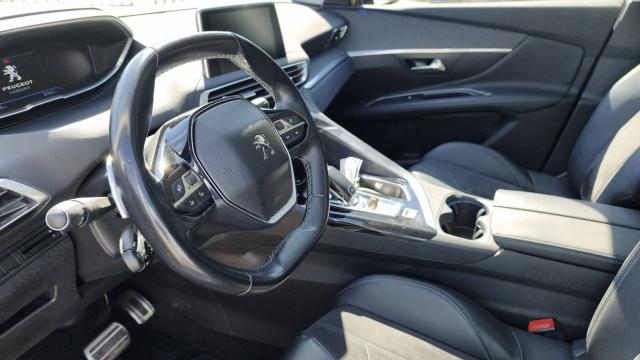 Peugeot 3008 image 2