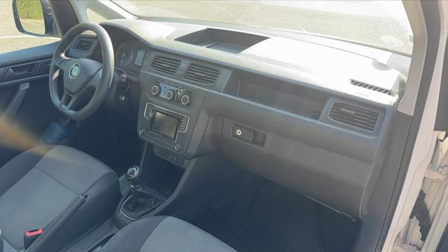 Volkswagen Caddy image 6
